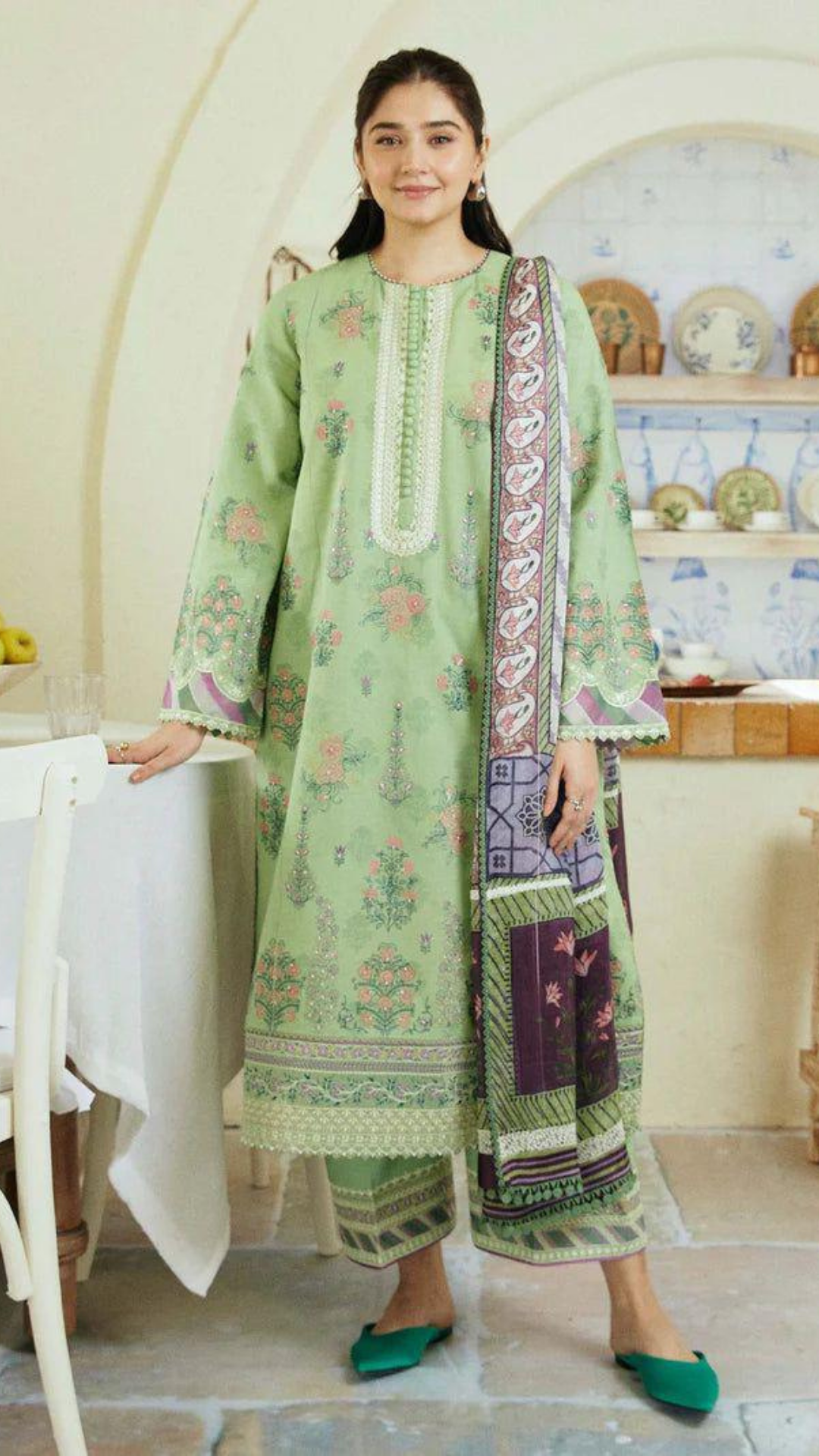 Zara ShahJahan Unstitched 3 piece lawn embroidered suit D551