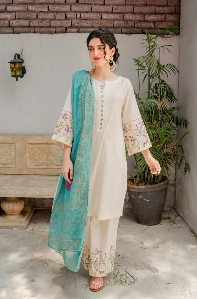 Kastoor Unstitched 3 piece lawn Embroidered suit D578